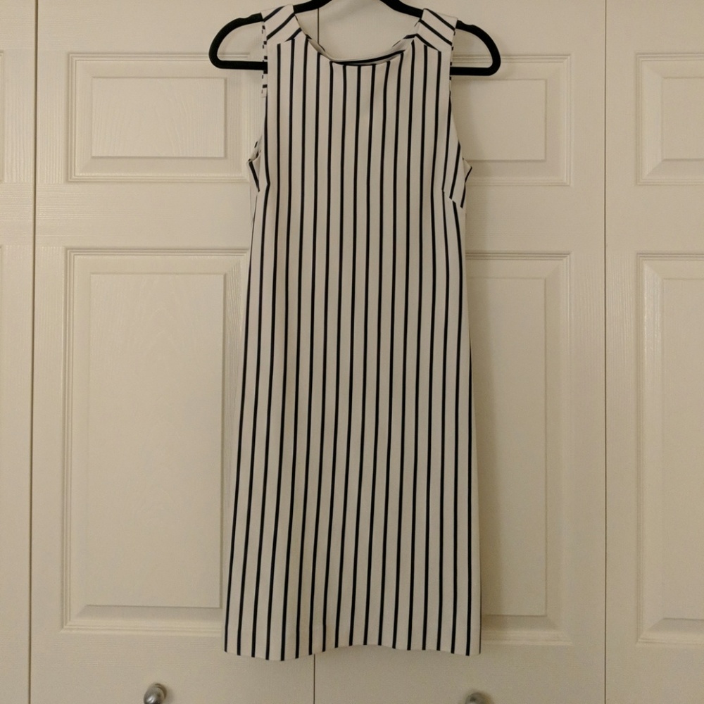 🎉HOST PICK🎉Banana Republic Mad Men Striped Dress